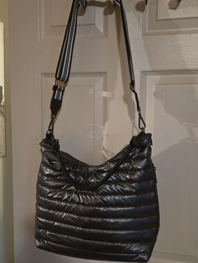 THINK ROYLN Quilted Puffer Shoulder Bag Crossbody Handbag Gray Metallic